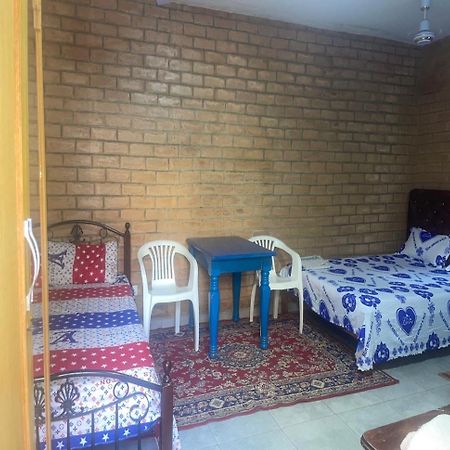 Sj Kololi Apartments Senegambia Area Serrekunda Buitenkant foto